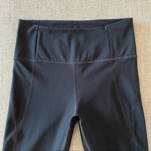 Girlfriend Collective Crop Leggings